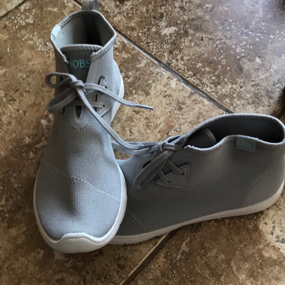 Shoes, Bobs